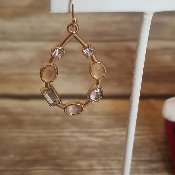 Goldtone Dangling Hoop with Stones NWOT - Picture 3 of 4
